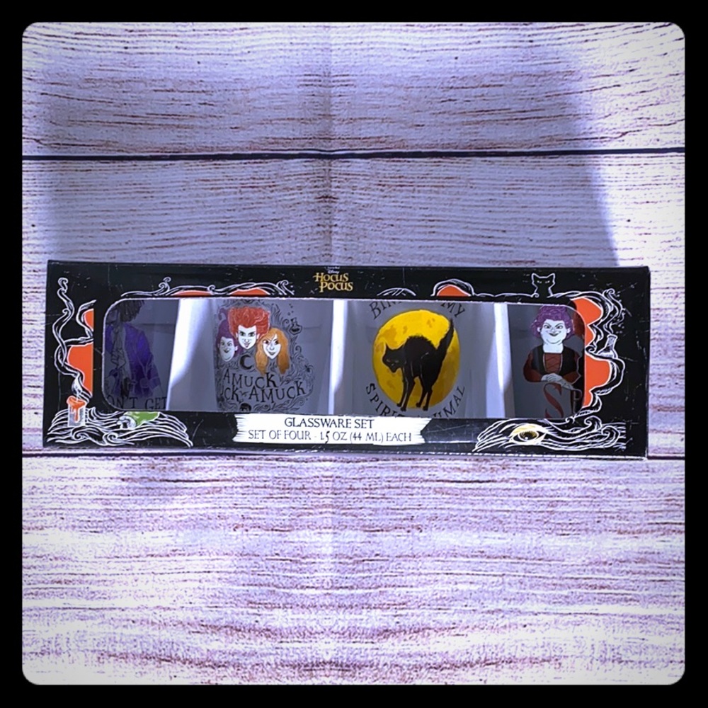 Hocus Pocus Shot Glasses
